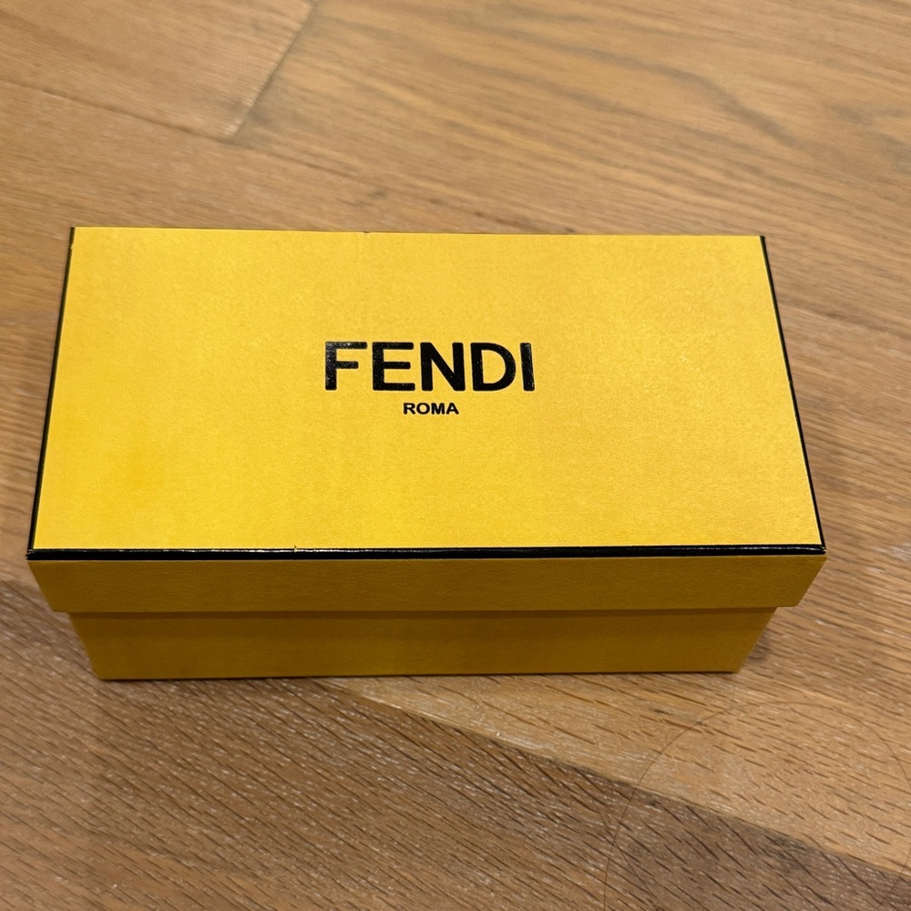 Fendi Vibrant Sunglasses Yellow Box with Black Logo